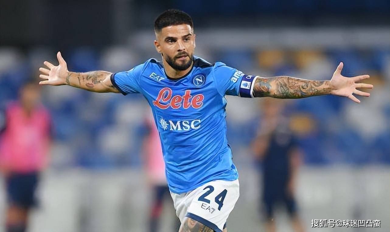 那不勒斯训练开放日，窗口期造点机会引欢呼，意甲在即，球队文化再被提及的简单介绍开云官方正版APP下载